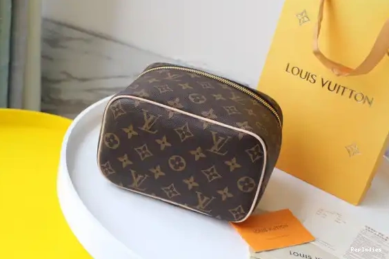 Repzbay VUITTON TOILETRY BAG LOUIS 0606